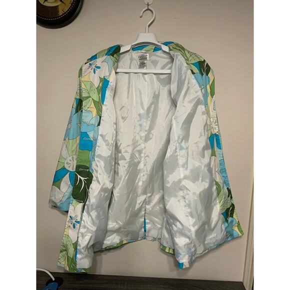 Stretch Uniform Woman John Paul Richard Button Up Top - USED - Picture 2 of 5